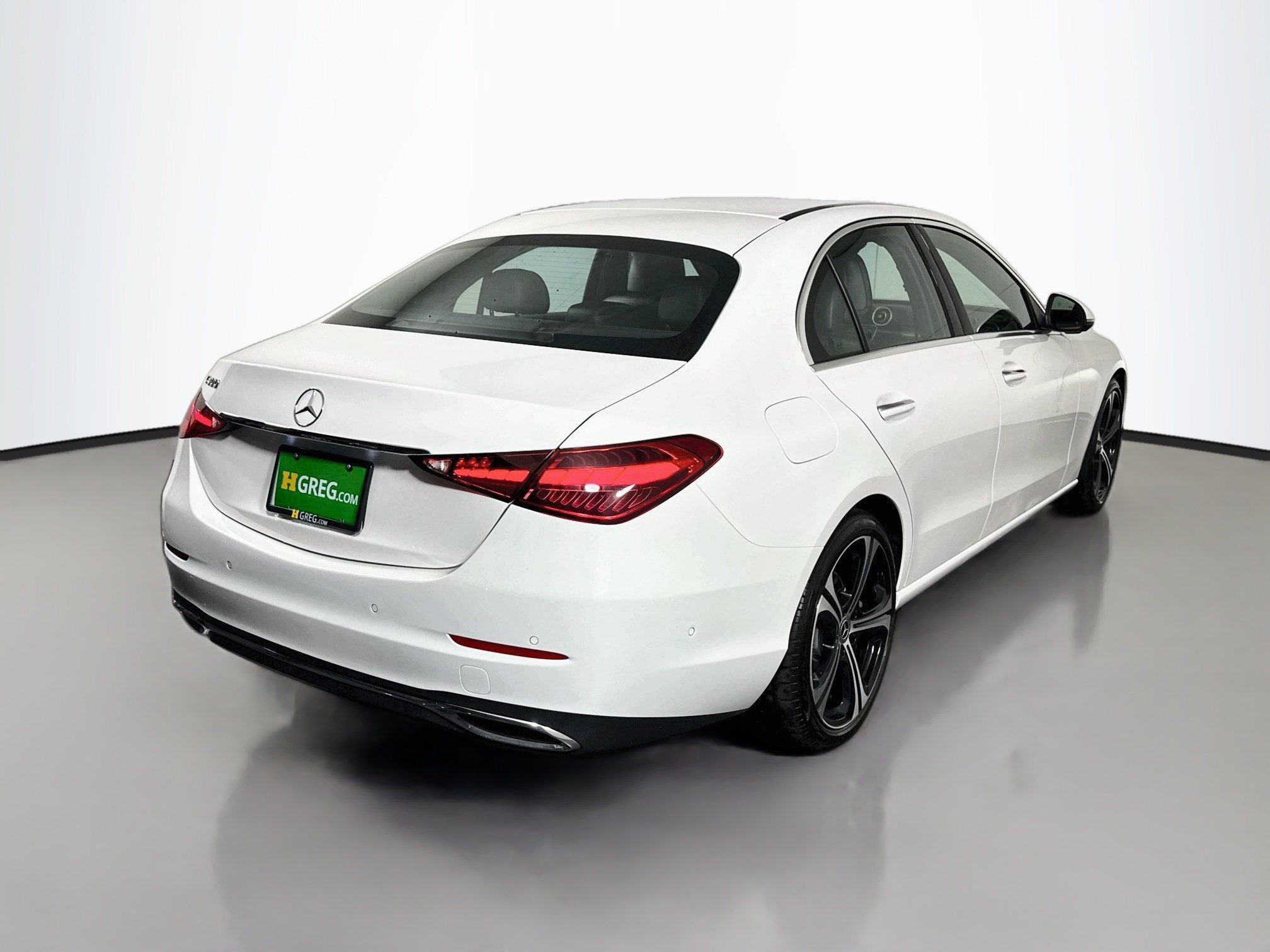 Used 2023 Mercedes-Benz C 300 Sedan image 10