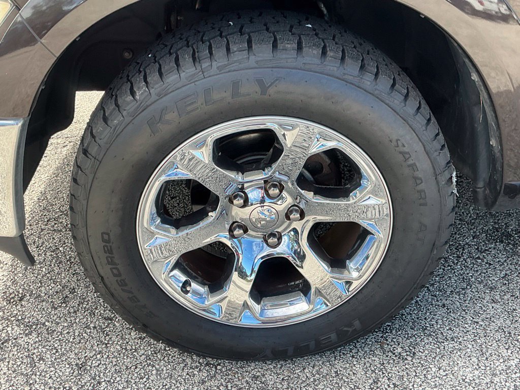 Used 2017 RAM 1500 Laramie AWD/4WD image 24