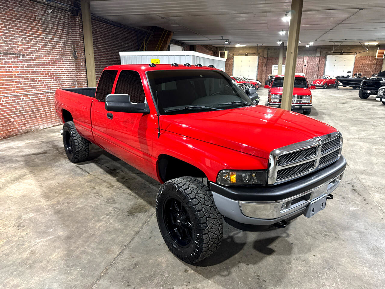 Used 1998 Dodge Ram 2500 Truck 4x4 Quad Cab image 11