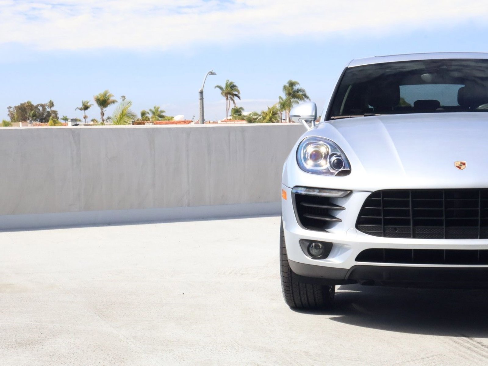 Used 2018 Porsche Macan S image 12