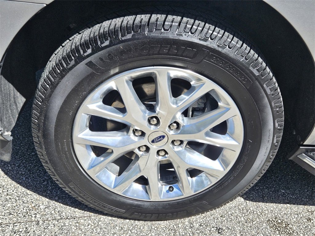 Used 2021 Ford Expedition Max XLT image 15