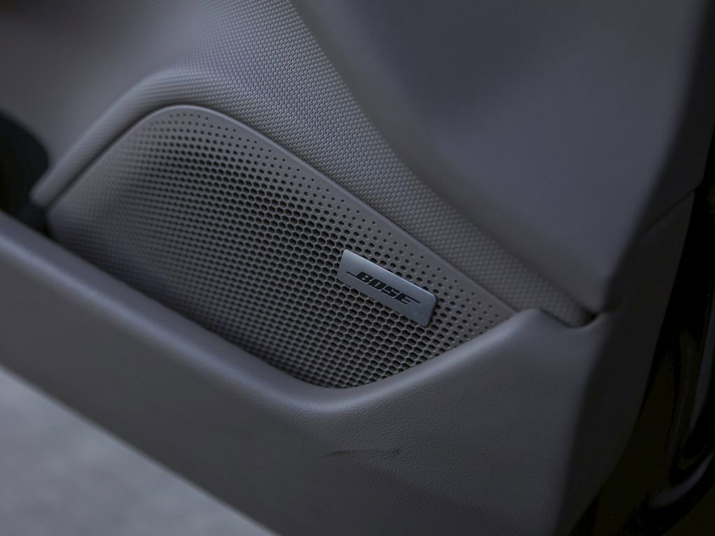 Certified 2021 Porsche Taycan 4S image 26