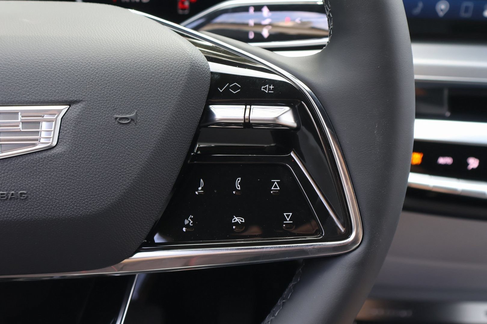 New 2026 Cadillac Lyriq Sport RWD image 21