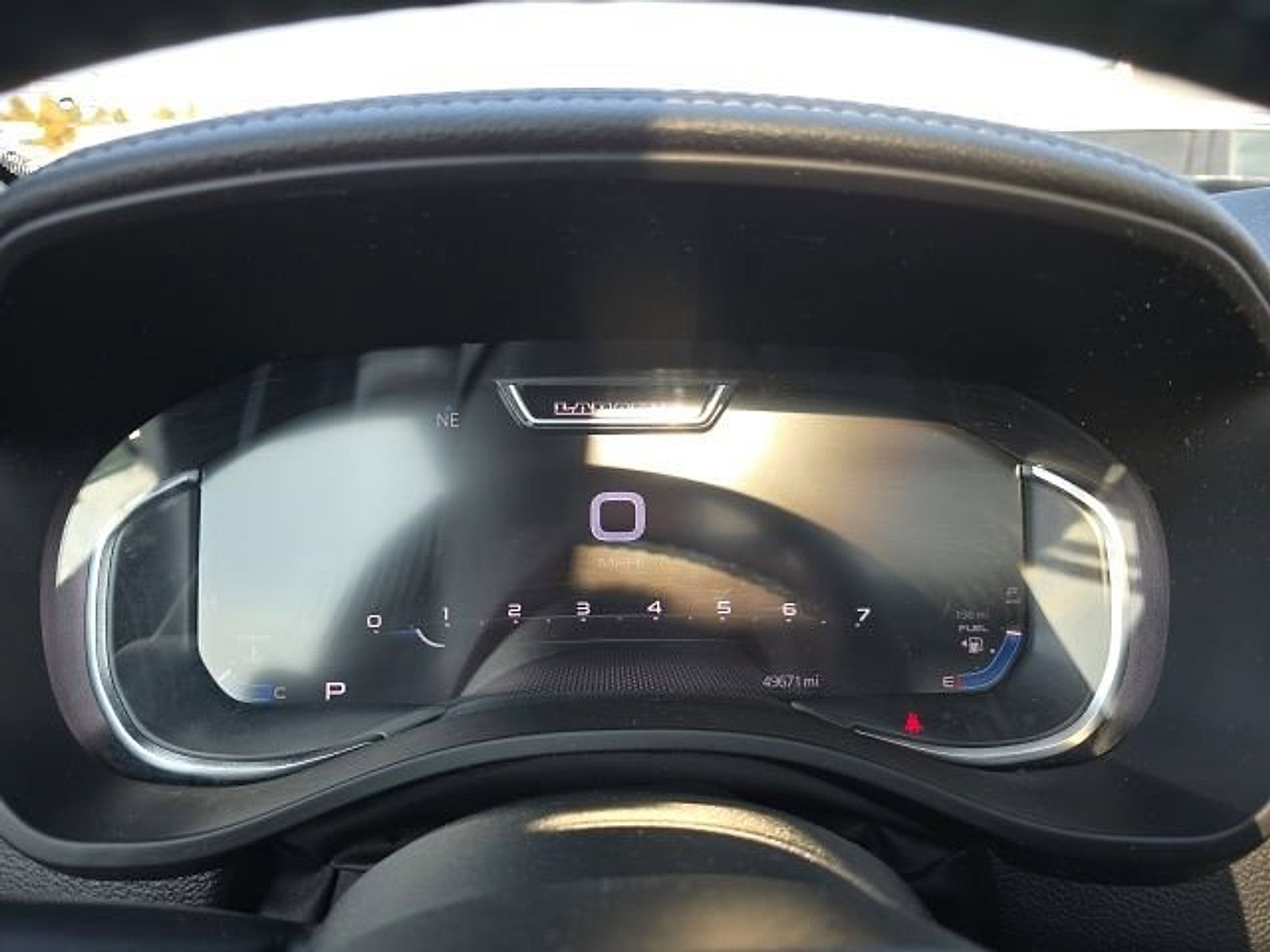 Used 2024 RAM 1500 Laramie image 12