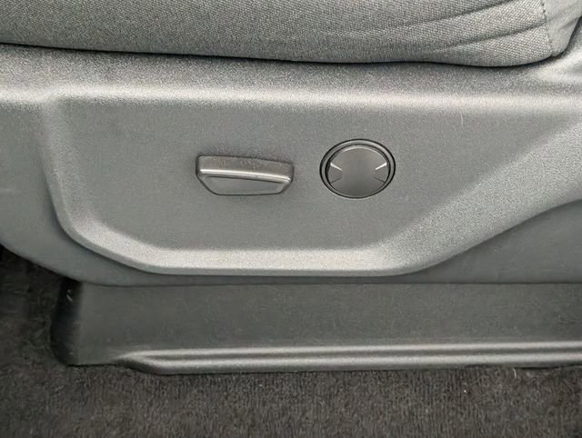 Used 2022 Ford Expedition XLT image 14