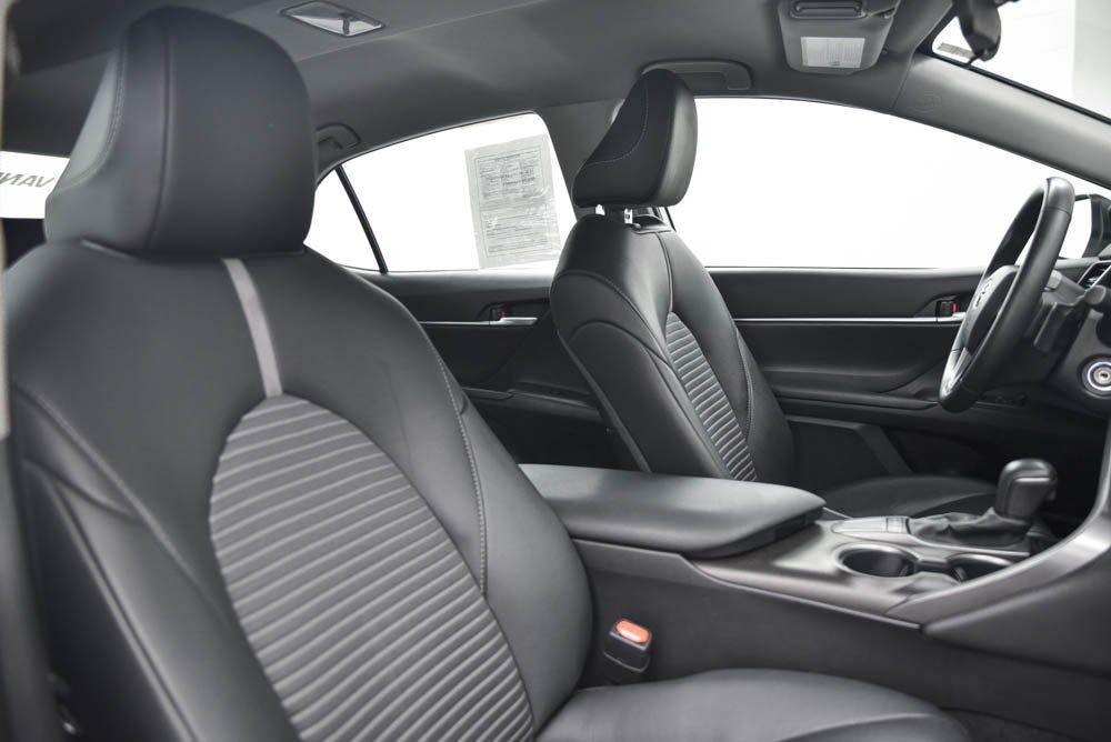 Used 2023 Toyota Camry SE image 16