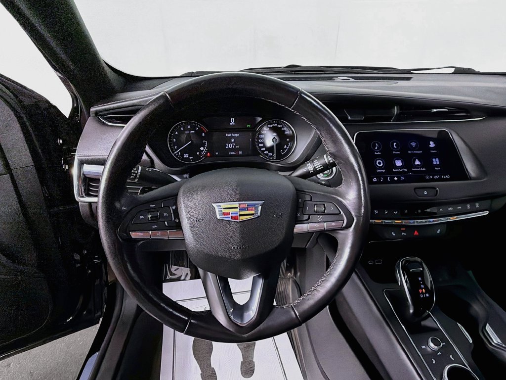 Used 2023 Cadillac XT4 Luxury AWD/4WD image 11
