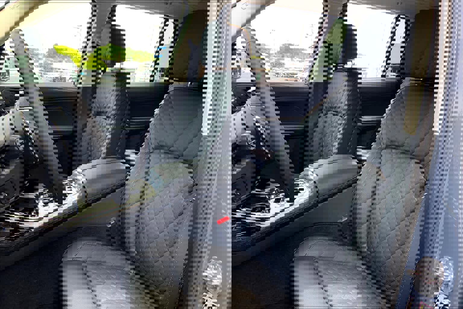 Used 2024 BMW X7 xDrive40i image 7