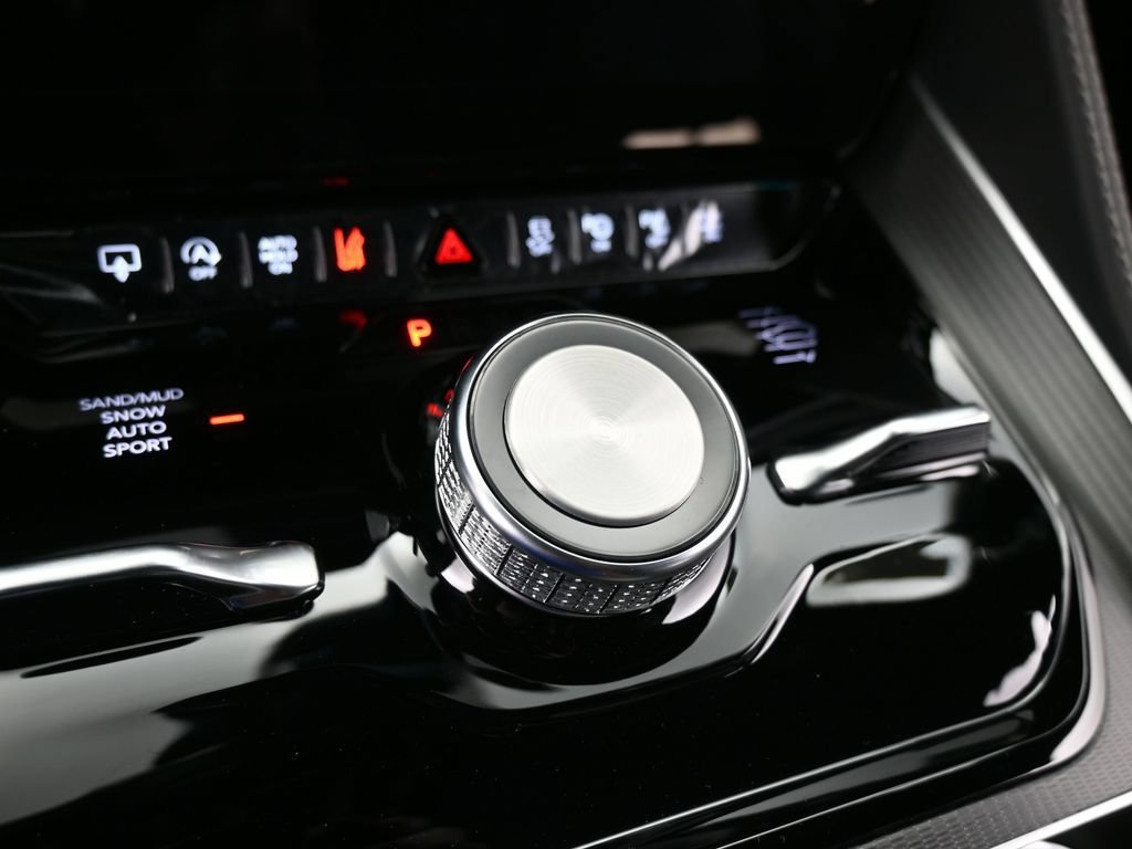 New 2026 Jeep Grand Wagoneer L Summit AWD/4WD image 26