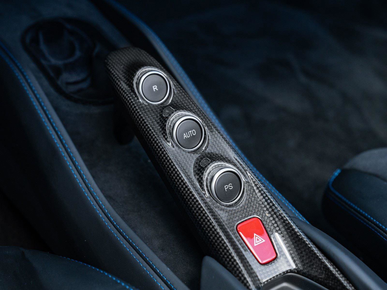 Used 2021 Ferrari F8 Tributo image 35