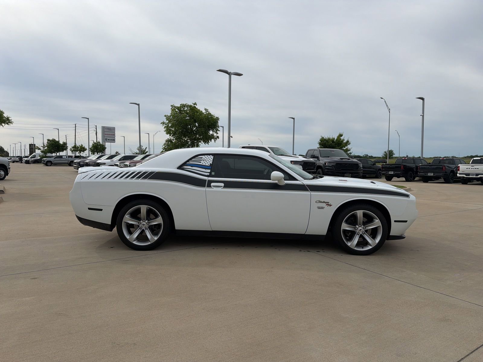 Used 2018 Dodge Challenger R/T image 6