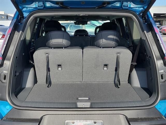 New 2026 Kia EV9 Wind AWD/4WD image 6