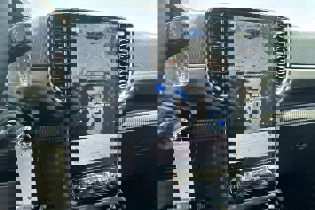 New 2025 Ford Ranger XLT w/ Equipment Group 301A High image 17