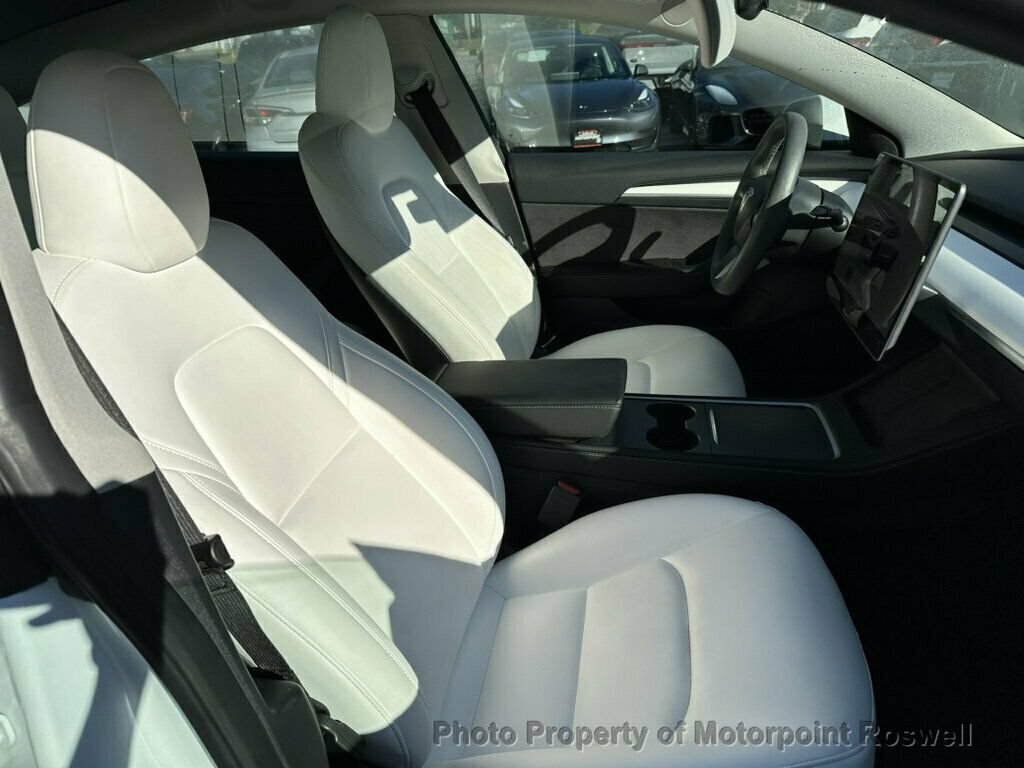 Used 2023 Tesla Model 3 Standard Range RWD image 17
