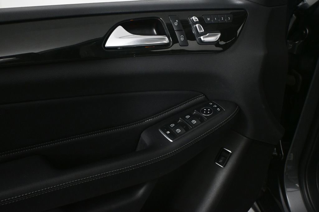 Certified 2019 Mercedes-Benz GLS 450 4MATIC image 8