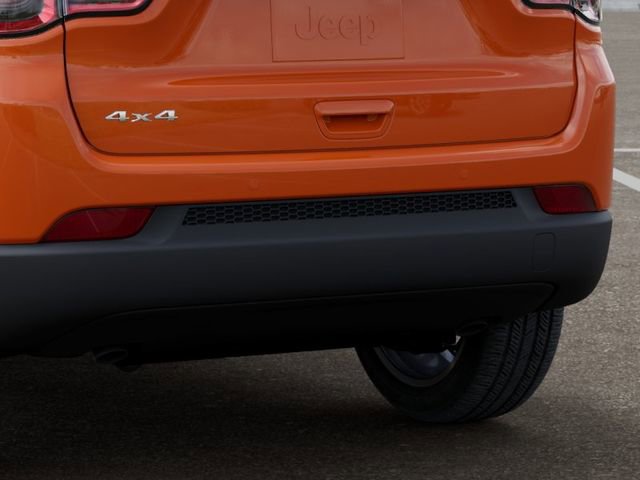 New 2026 Jeep Compass Limited w/ Sun, Sound & Navigation Group AWD/4WD image 14