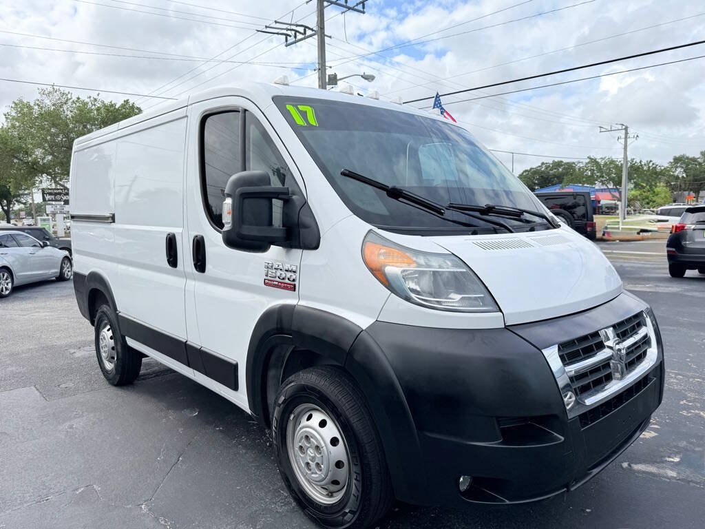 Used 2017 RAM ProMaster 1500 w/ Premium Appearance Group FWD image 1