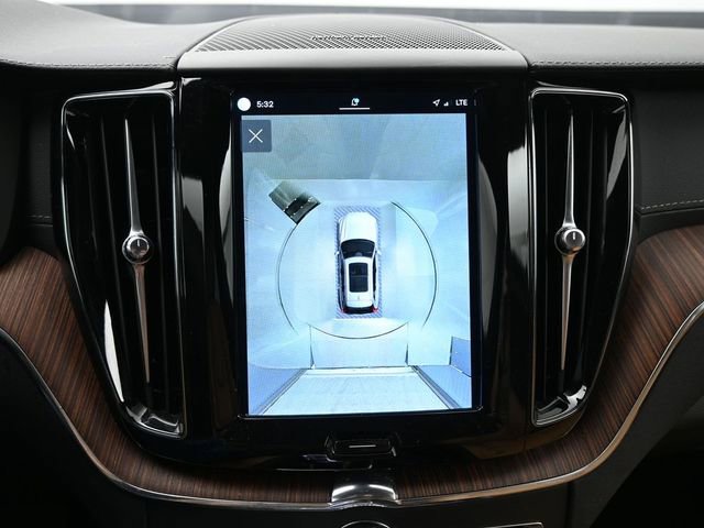 Used 2023 Volvo XC60 B5 Ultimate w/ Climate Package image 21