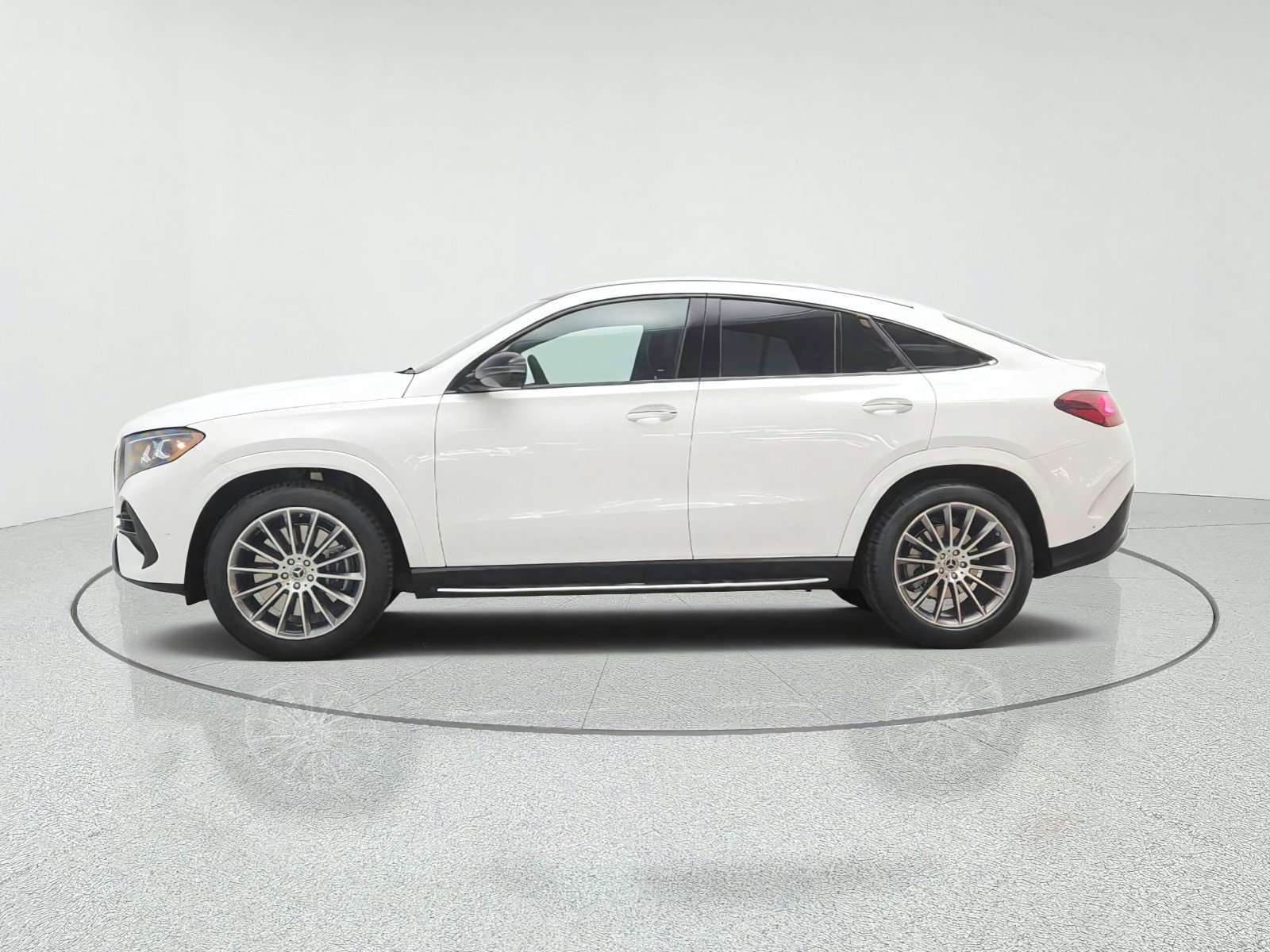New 2027 Mercedes-Benz GLE 450 4MATIC Coupe image 8