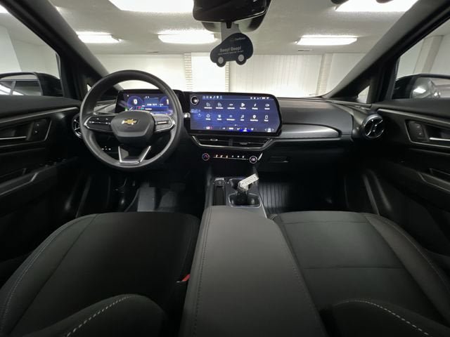 Certified 2026 Chevrolet Equinox EV LT FWD image 19