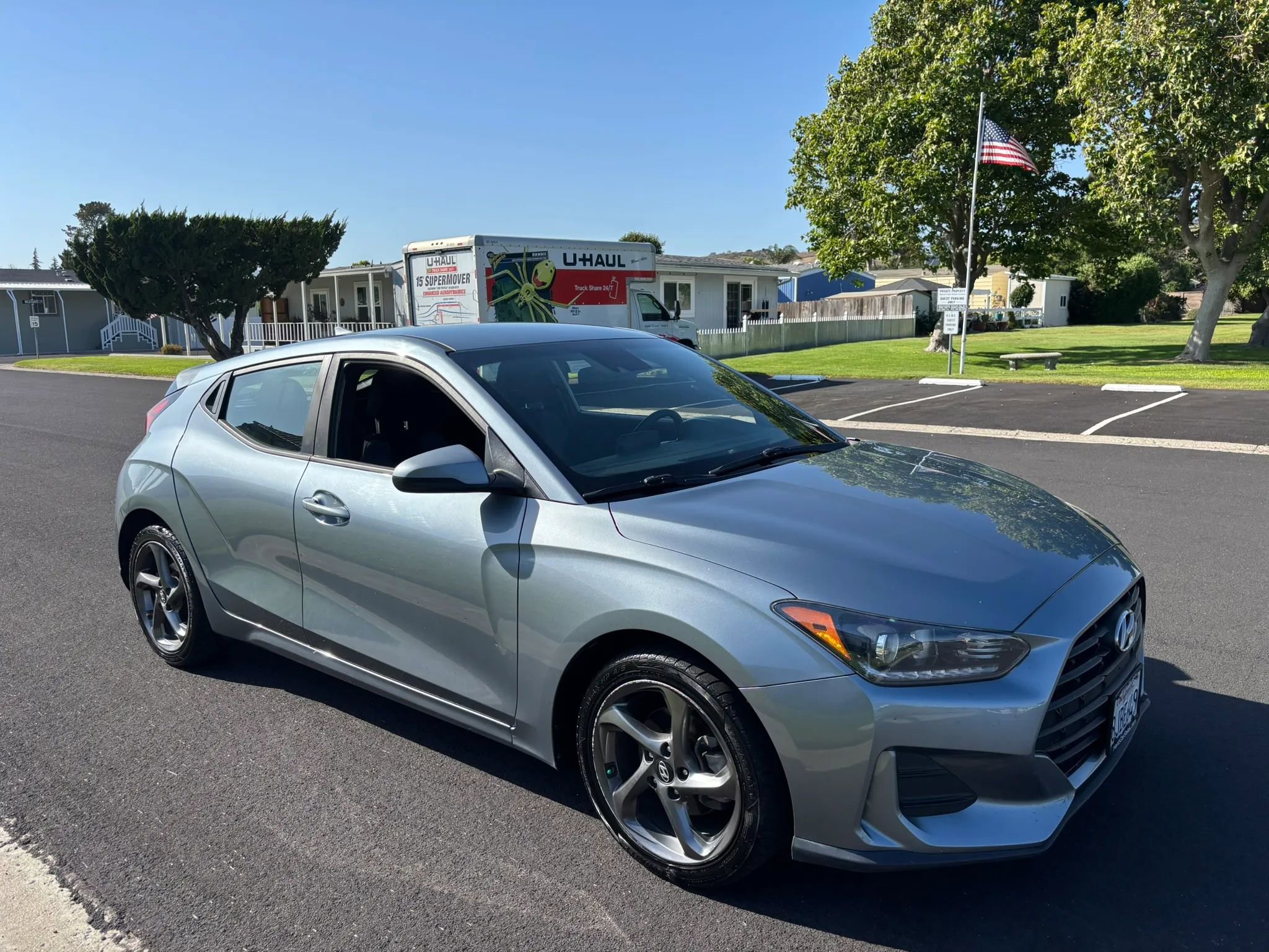 Used 2019 Hyundai Veloster 2.0 FWD image 4