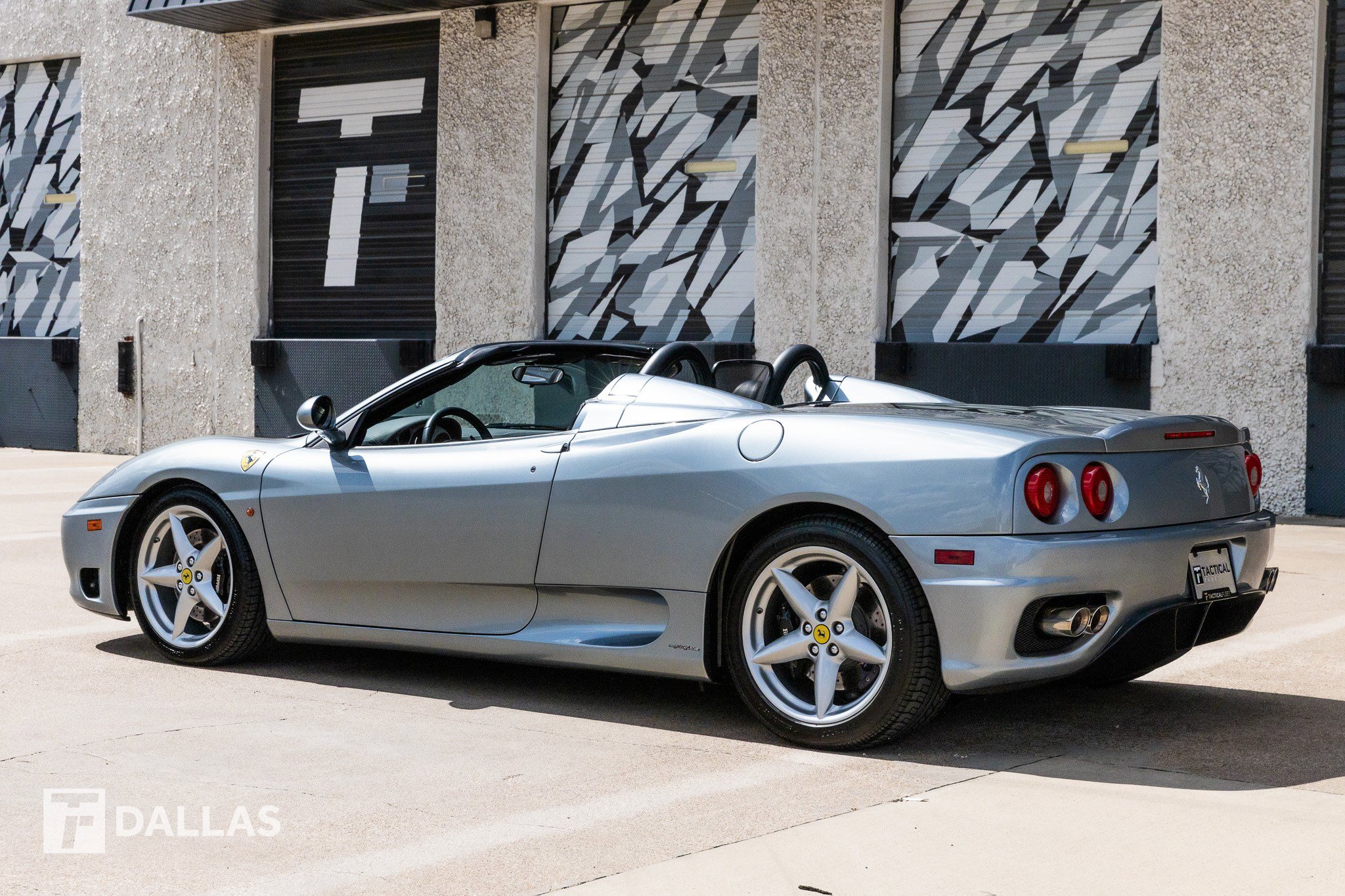 Used 2005 Ferrari 360 Spider image 10