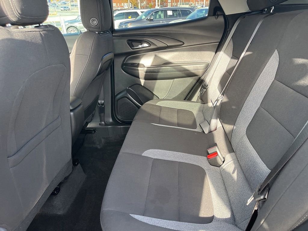 Used 2023 Chevrolet TrailBlazer LT w/ Convenience Package image 37