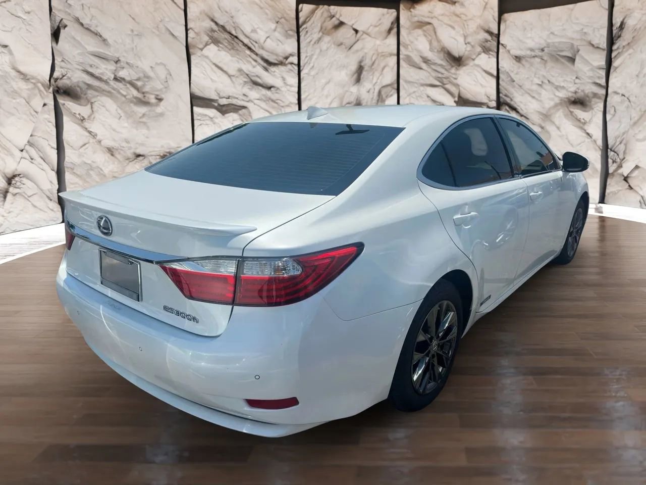 Used 2015 Lexus ES 300h image 53