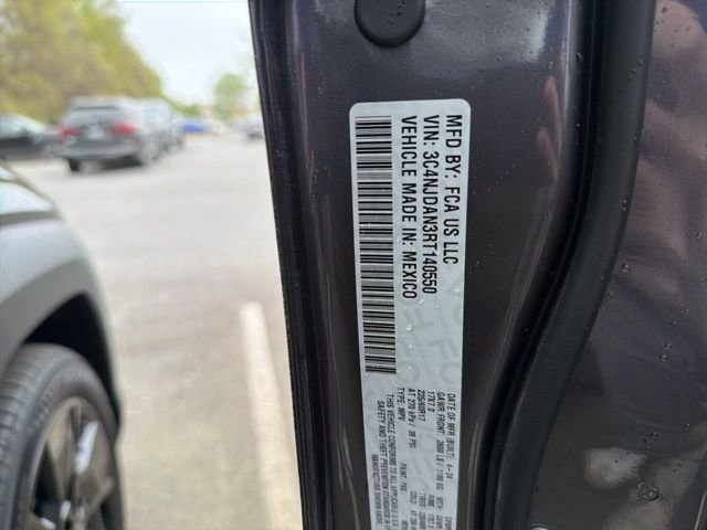 Used 2024 Jeep Compass Sport image 16