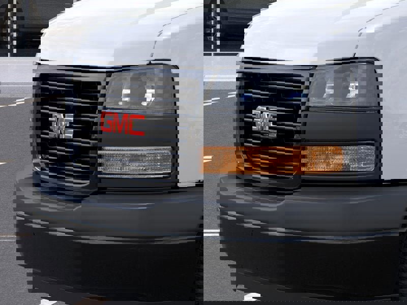 New 2025 GMC Savana 3500 Extended w/ Driver Convenience Package image 37