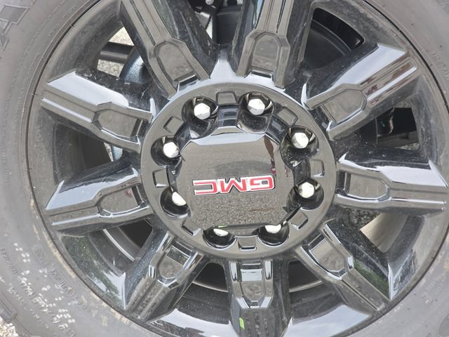 New 2026 GMC Sierra 3500 AT4 w/ AT4 Premium Plus Package AWD/4WD image 10