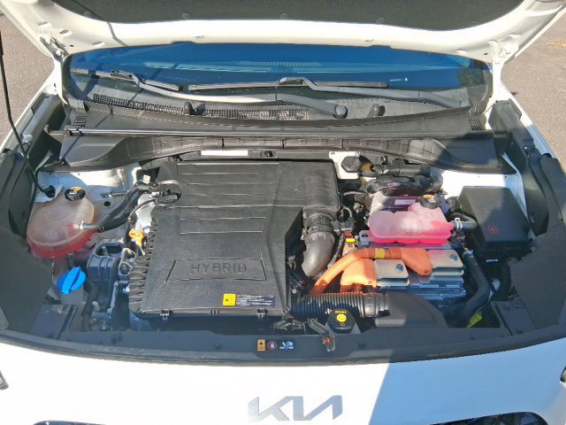 Used 2022 Kia Niro LXS FWD image 27