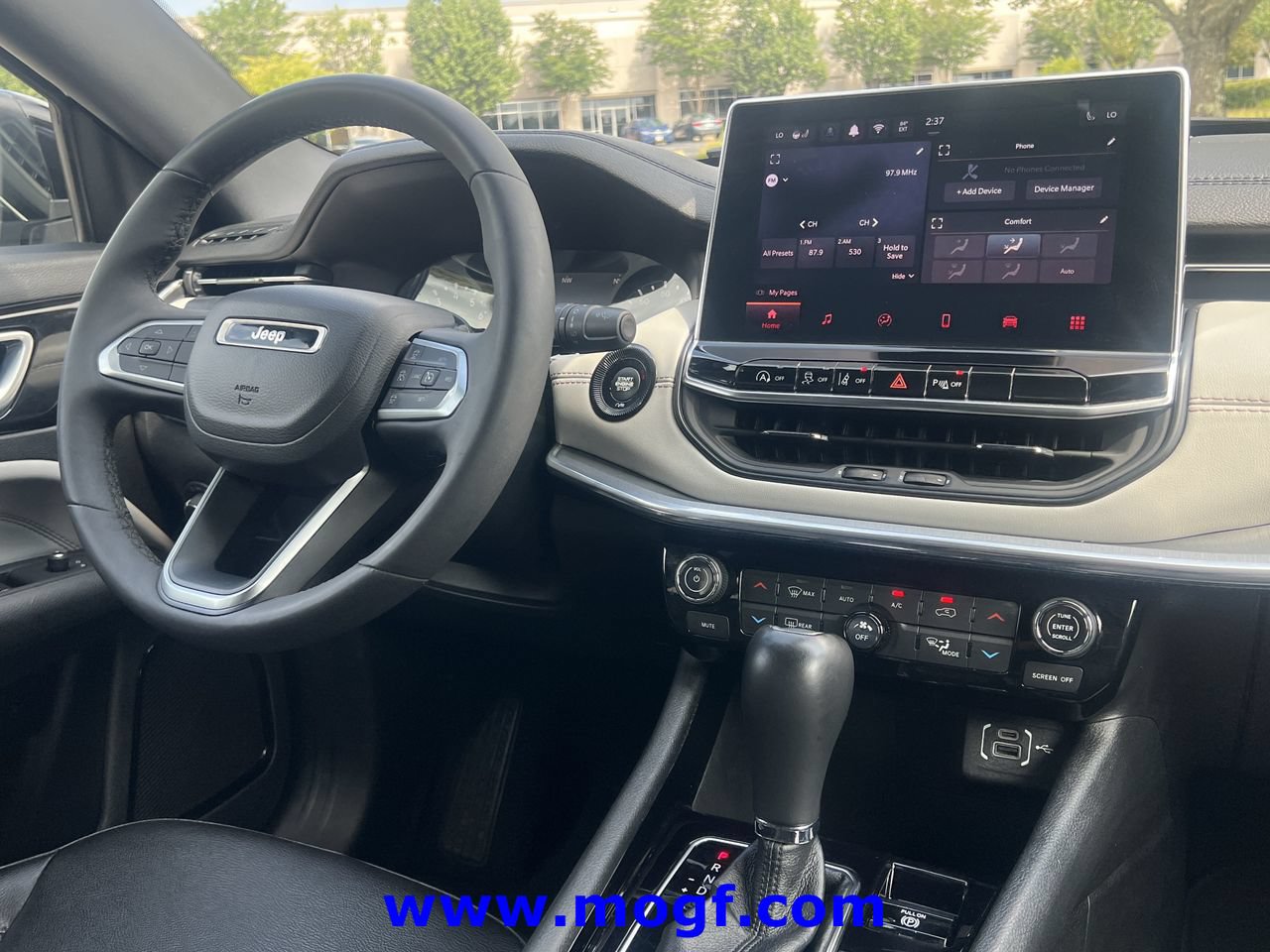 Used 2024 Jeep Compass Limited AWD/4WD image 7