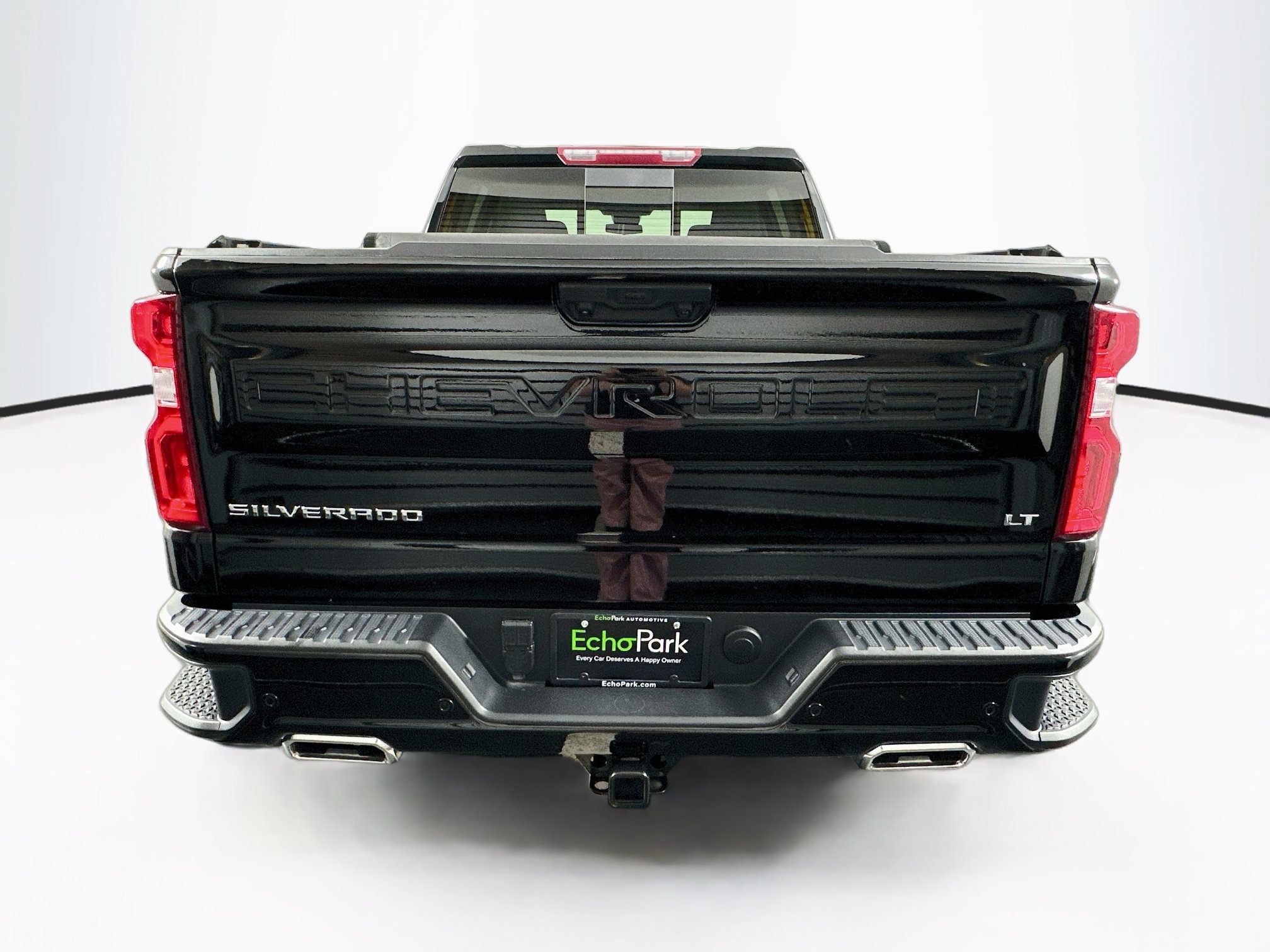 Used 2024 Chevrolet Silverado 1500 LT Trail Boss w/ Convenience Package II AWD/4WD image 7