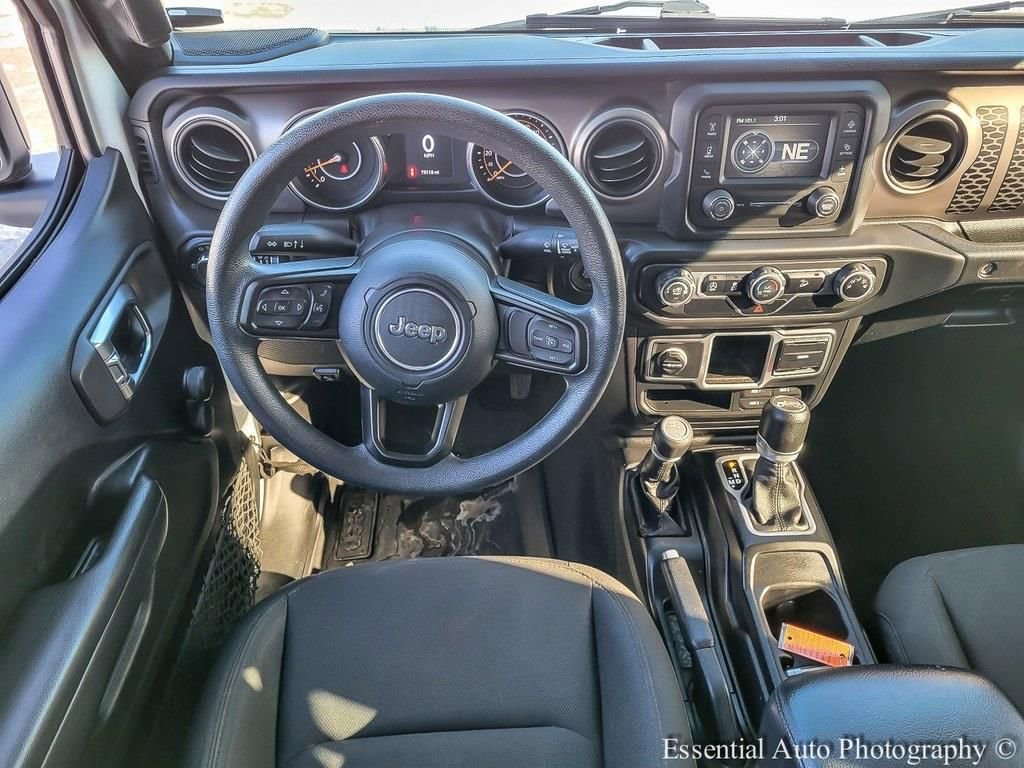 Used 2018 Jeep Wrangler Unlimited Sport image 13