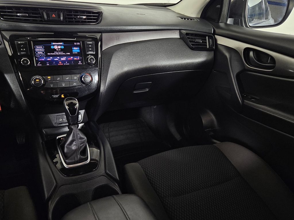 Used 2022 Nissan Rogue Sport S FWD image 10