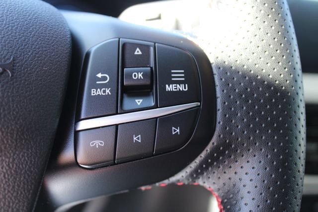 Used 2025 Ford Escape ST-Line Select w/ Tech Pack #2 AWD/4WD image 32