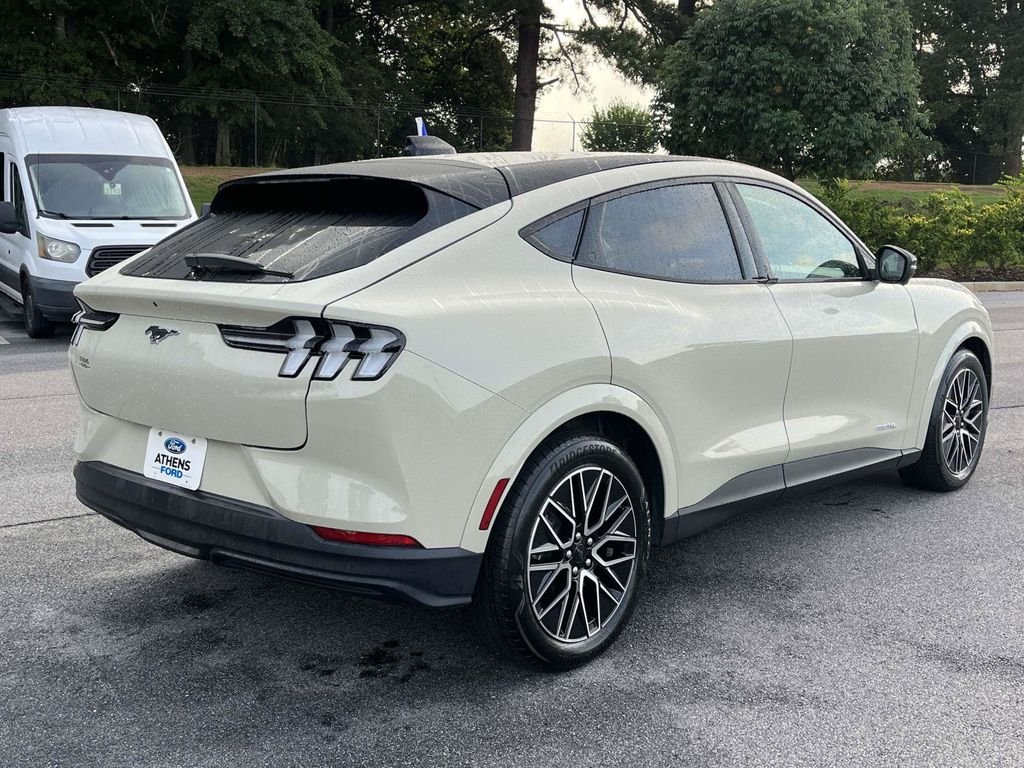 Certified 2025 Ford Mustang Mach-E Premium AWD/4WD image 3
