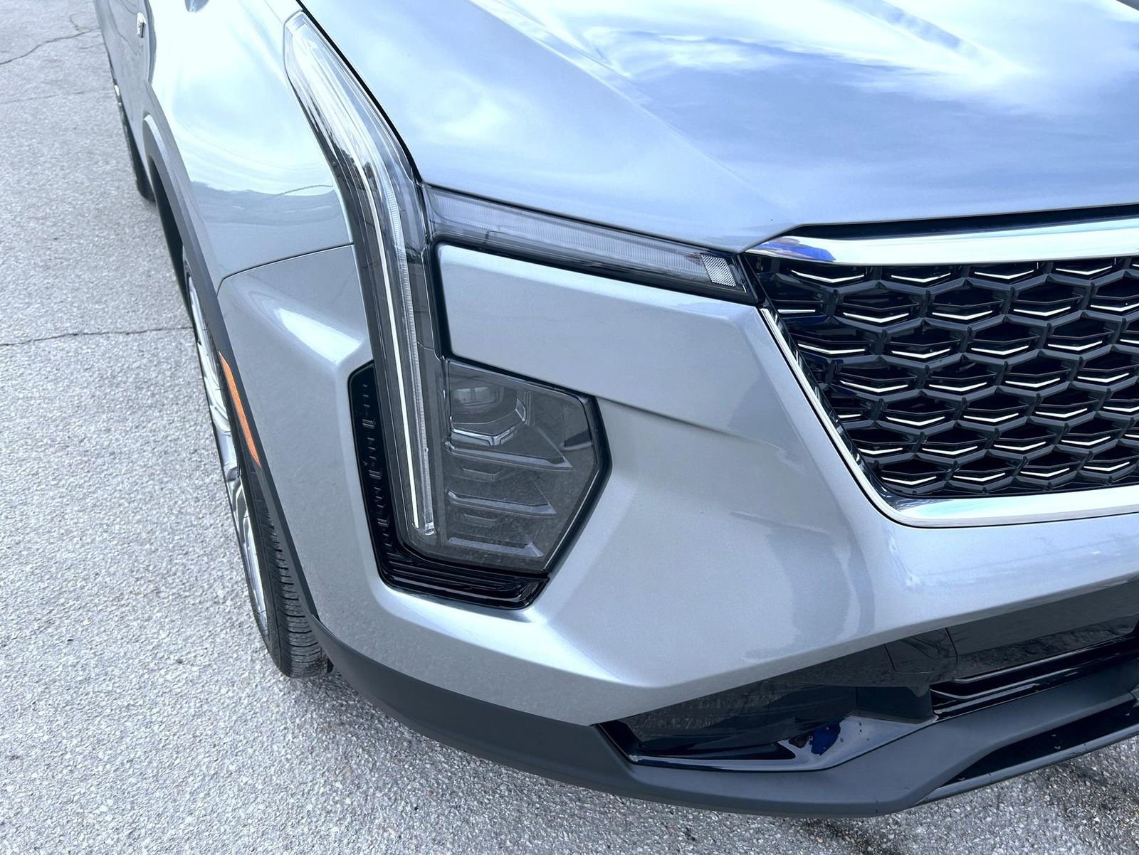 Certified 2024 Cadillac XT4 Premium Luxury w/ Technology Package image 10