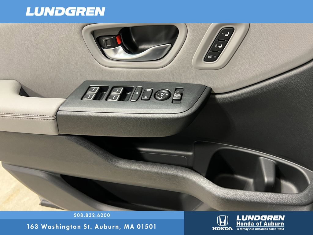 New 2025 Honda Pilot EX-L image 11