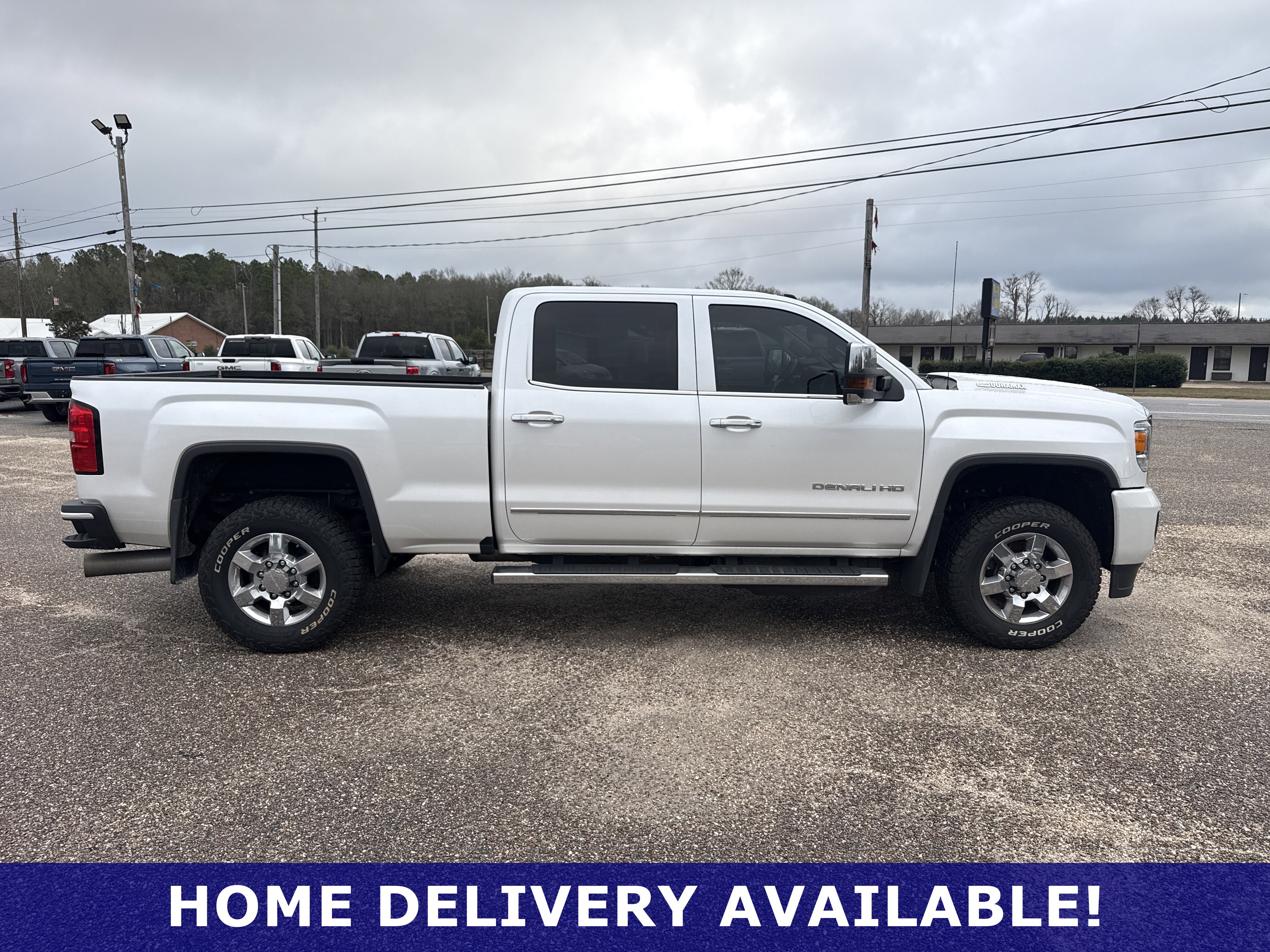 Used 2019 GMC Sierra 3500 Denali w/ Duramax Plus Package image 12