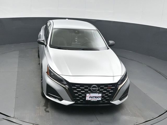 Used 2023 Nissan Altima 2.5 SR image 36