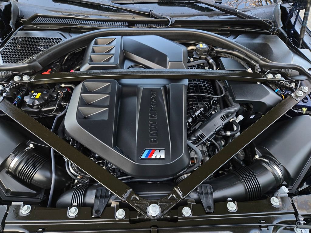 Used 2023 BMW M4 Competition w/ Executive Package RWD image 40