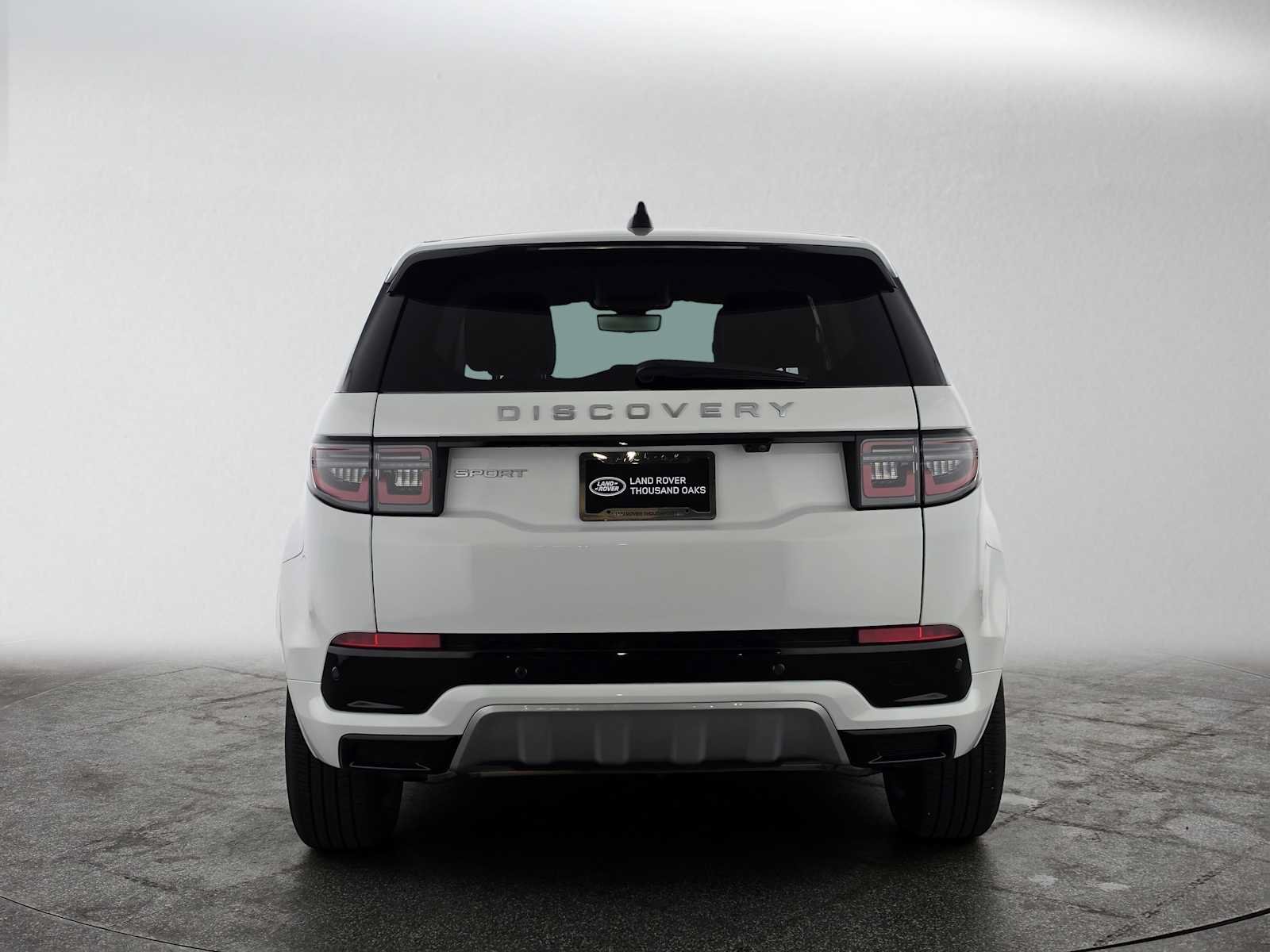 Used 2025 Land Rover Discovery Sport S AWD/4WD image 4