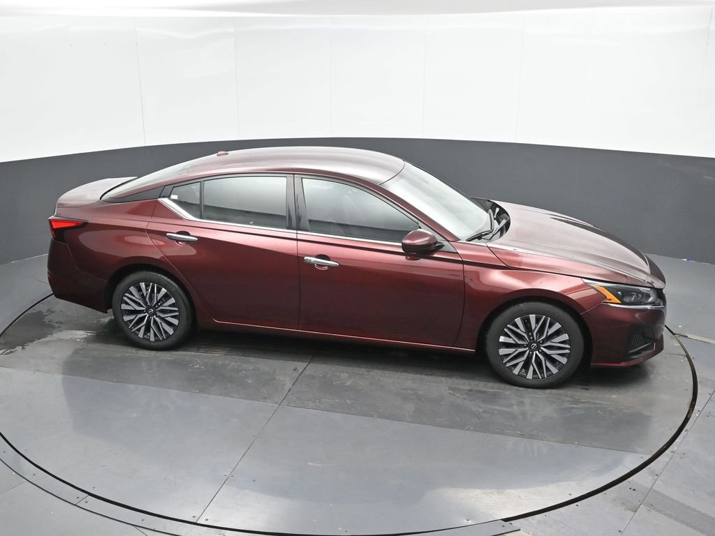 Used 2023 Nissan Altima 2.5 SV image 37
