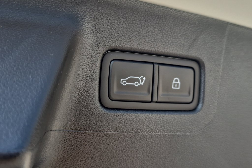 New 2027 Hyundai Santa Fe SE FWD image 8