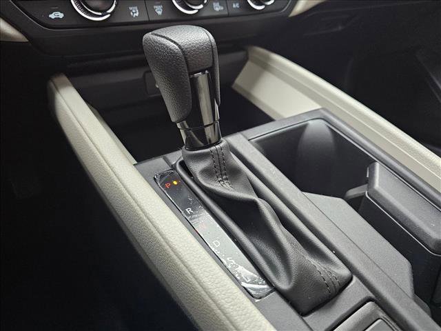 Used 2023 Honda Accord EX image 28