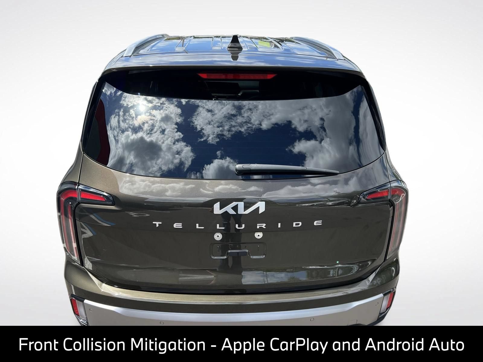 Used 2025 Kia Telluride EX w/ EX Captain's Chair Package FWD image 11