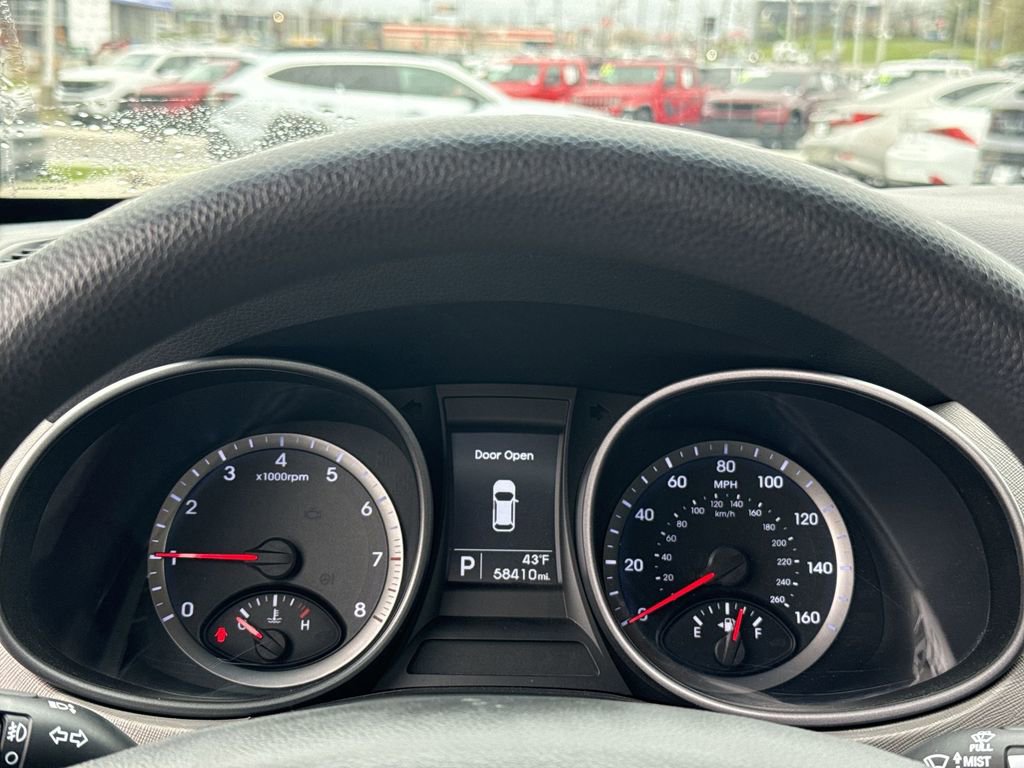 Used 2016 Hyundai Santa Fe Sport w/ Option Group 02 image 15