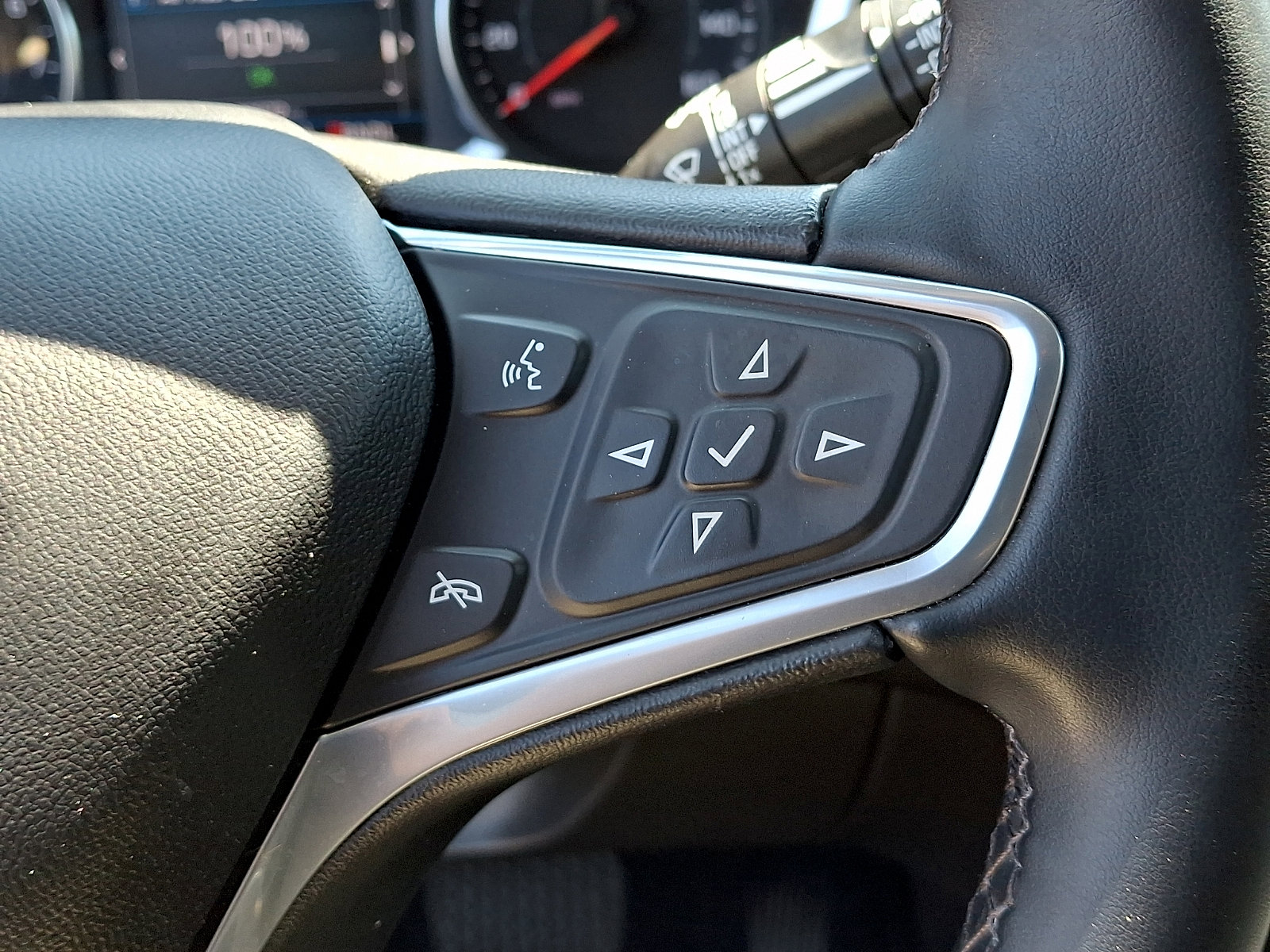 Used 2023 Chevrolet Equinox LT AWD/4WD image 23